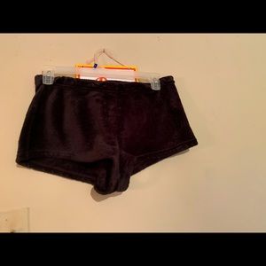 “Snuggle me” Fuzzy BLK short shorts